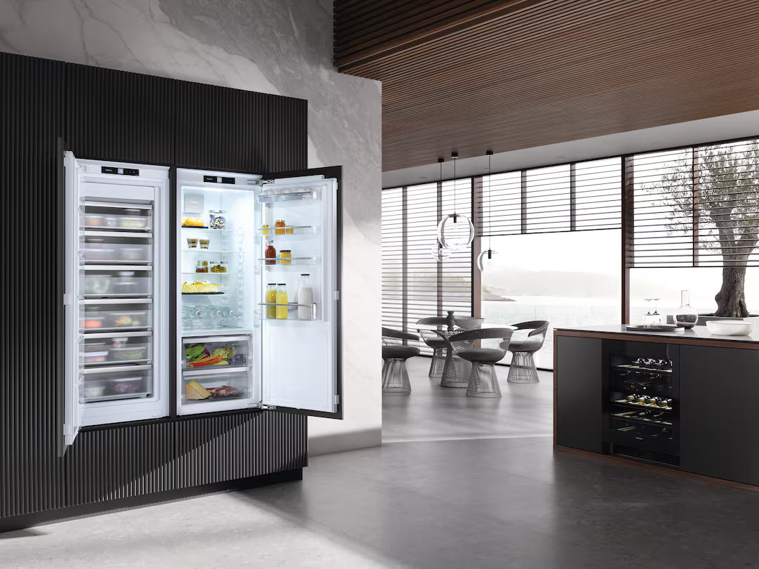 Congelator vertical incorporabil cu 6 sertare Miele Platinum FNS 7470 D