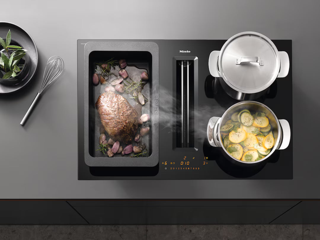 Plita incorporabila cu hota integrata Miele Gold cu 4 zone KMDA 7473-1 FL Silence