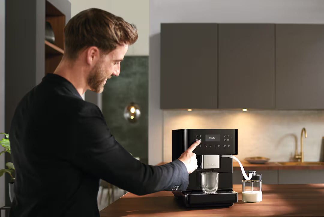Espressor Miele CM 6160 MilkPerfection Negru obsidian