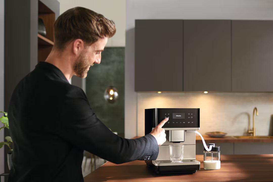 Espressor Miele CM 6360 MilkPerfection Negru obsidian CM