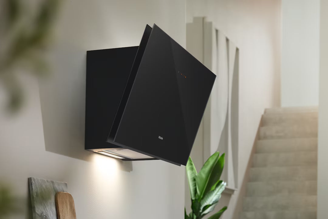 Hota de perete Miele Gold DAH 2960 Escala Negru obsidian