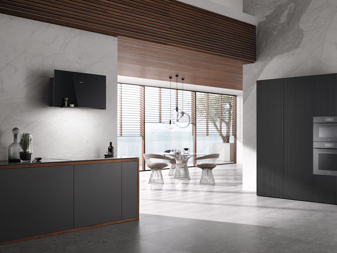 Hota de perete Miele Silver DA 9092 W Screen Negru obsidian