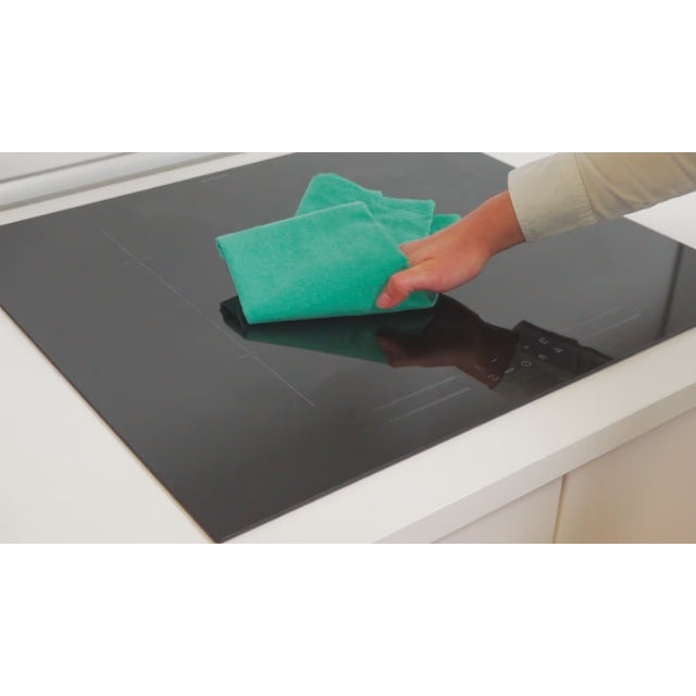 Plita incorporabila pe inductie Candy Cook 600 cu 4 zone CTP644MCBB1