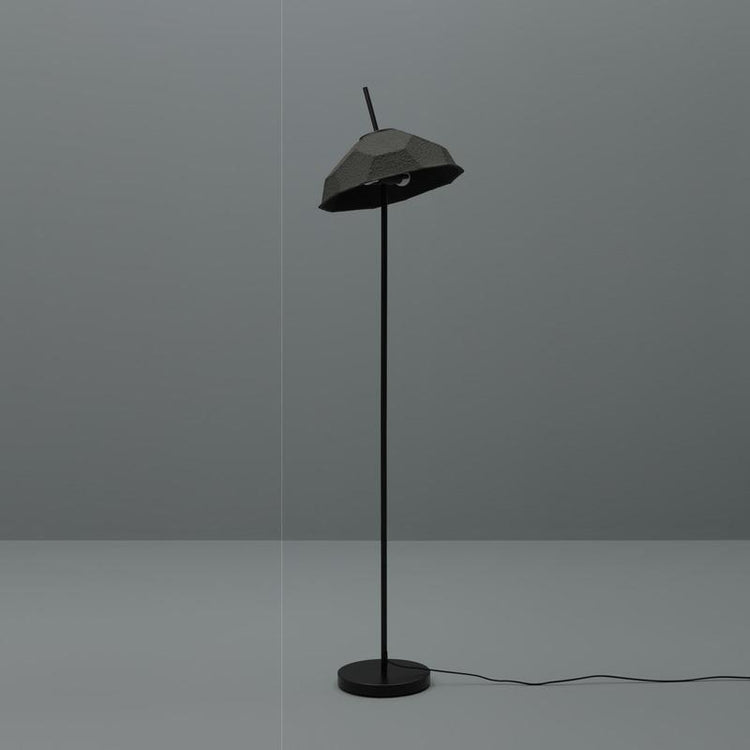 Lampadar Egg