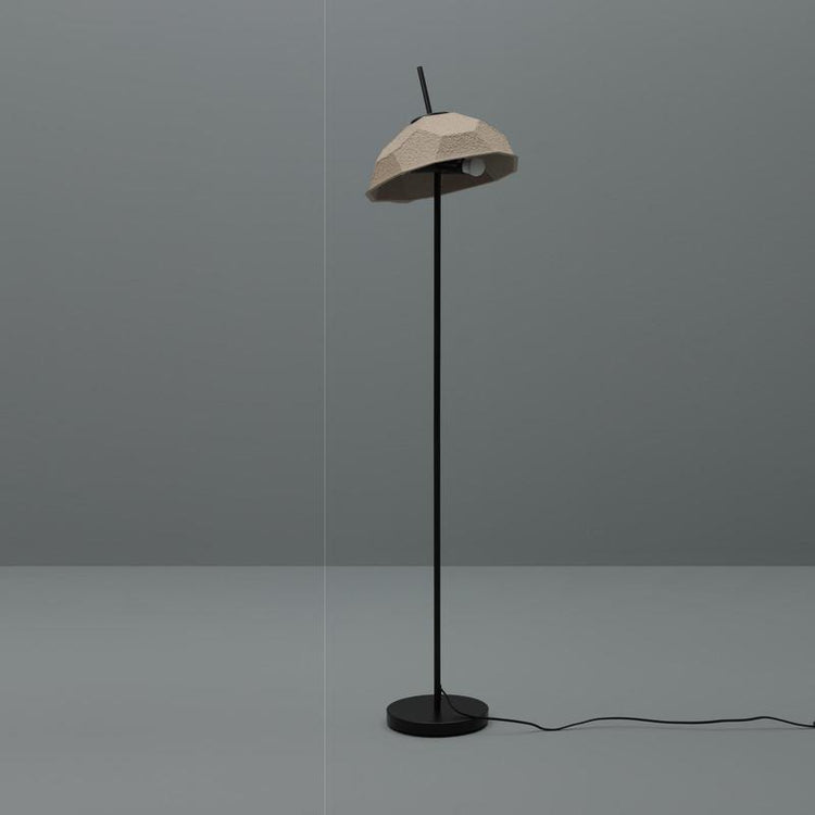 Lampadar Egg