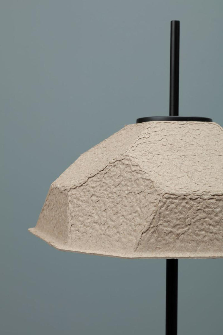 Lampadar Egg