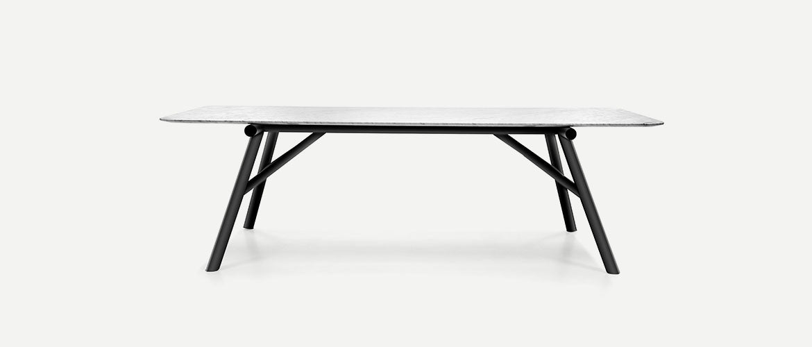 Masa de dining Maestro