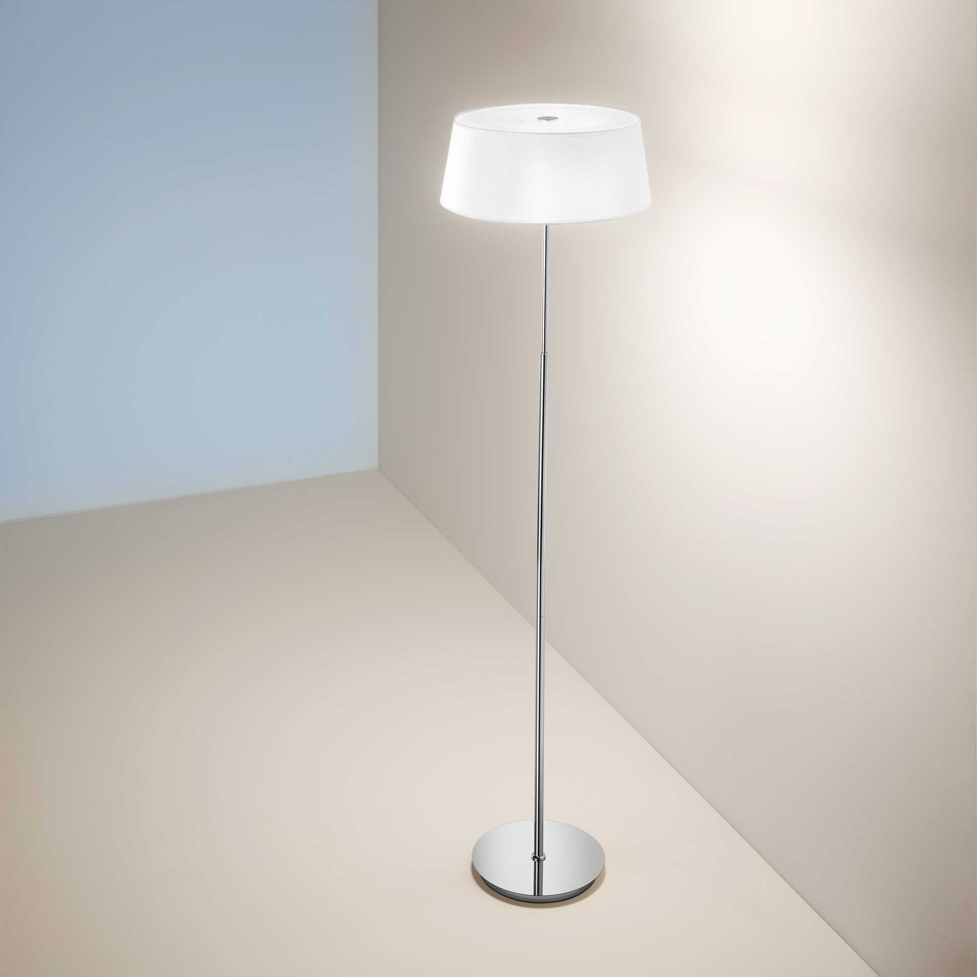 Lampadar Hilton Pt2