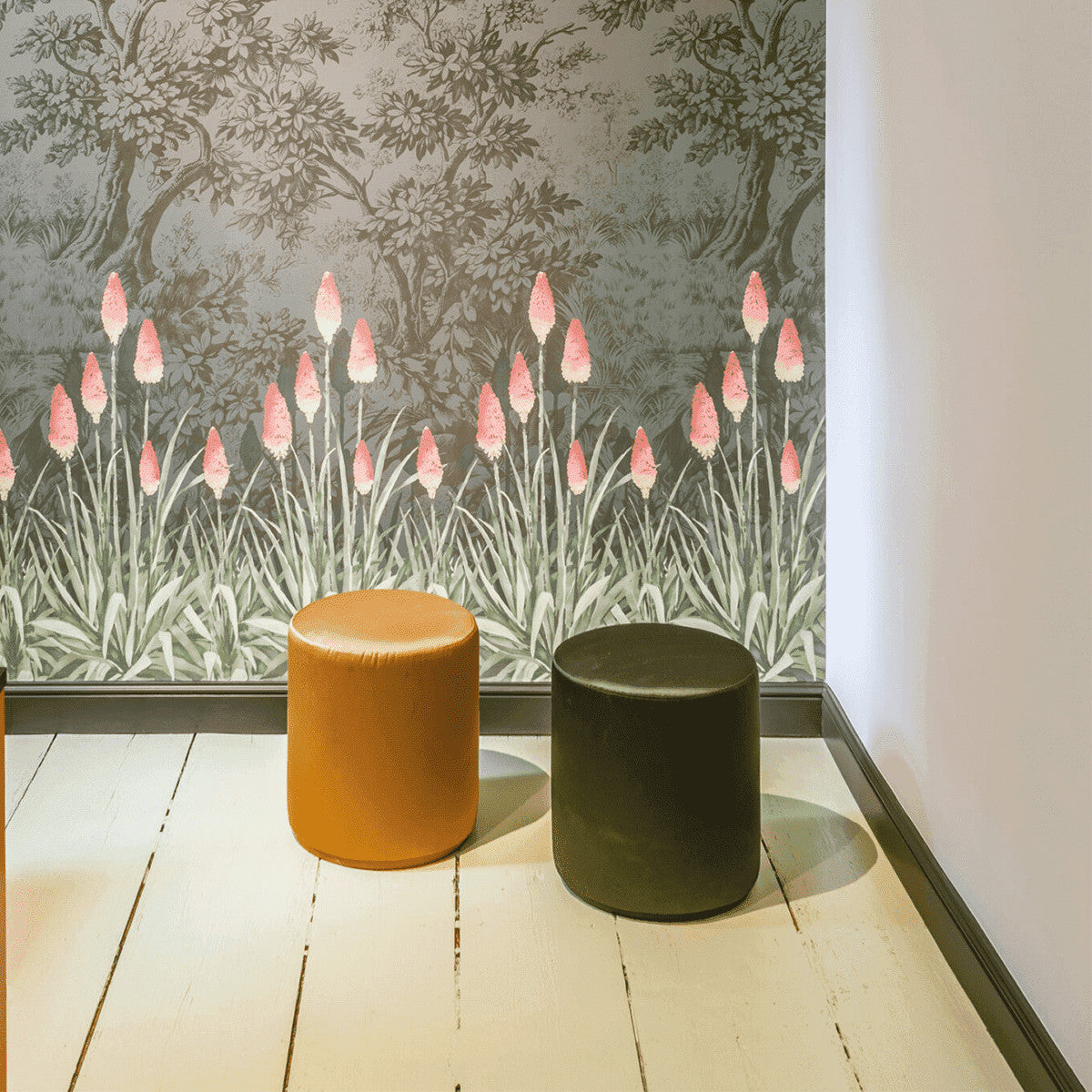 Plinta decorativa din polimer rigid S5 - 8x1.4x200 cm