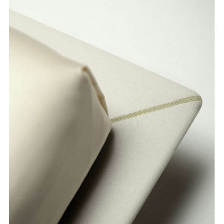 Pat JT Self-Standing