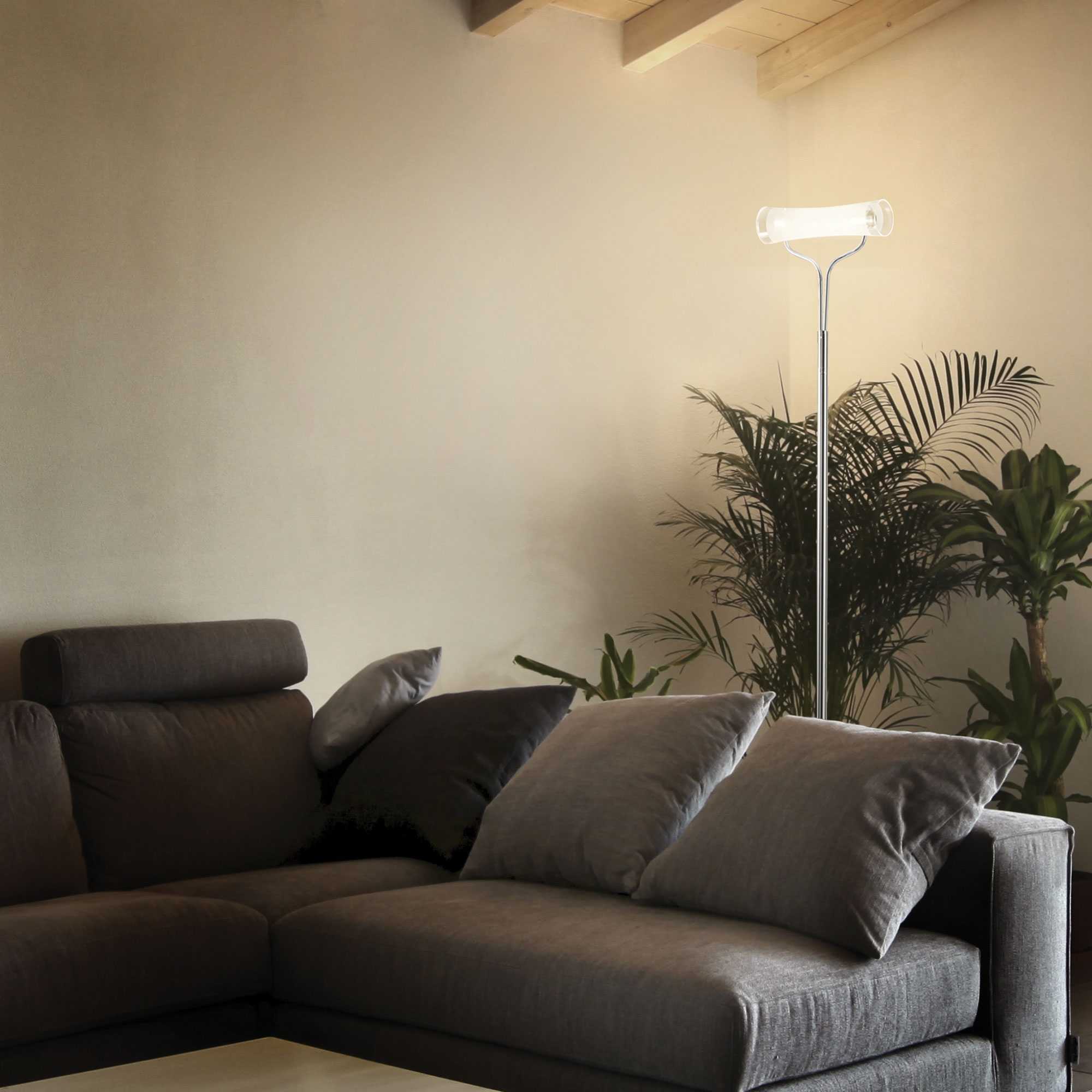 LAMPADAR STAND UP PT1