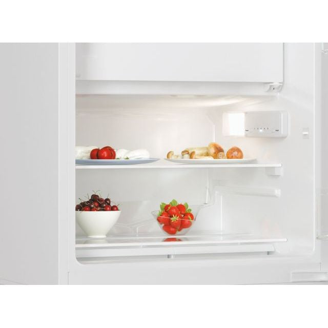 Frigider incorporabil Candy CRU 164 NE/N