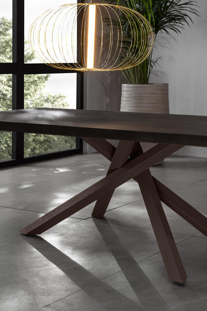 Masa de dining Spike