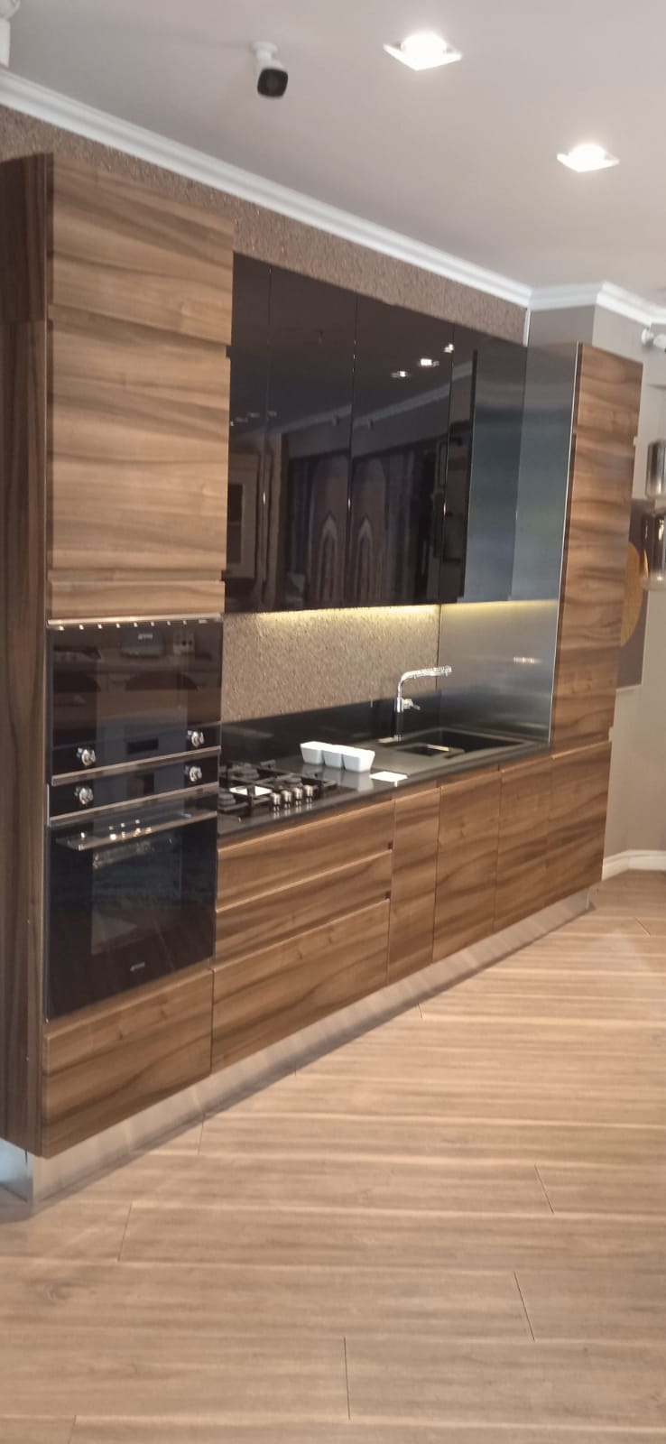 Bucatarie Mika Smart '''