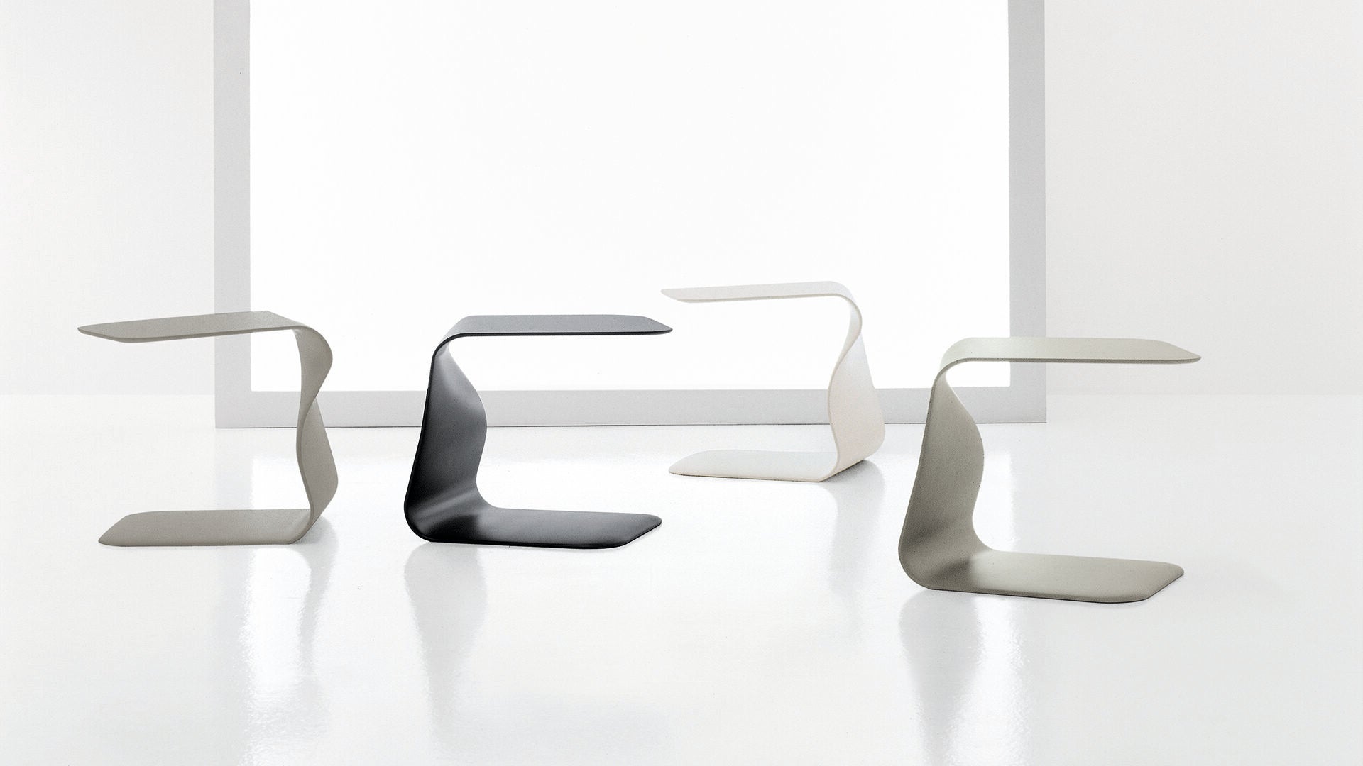 Masuta de cafea Duffy