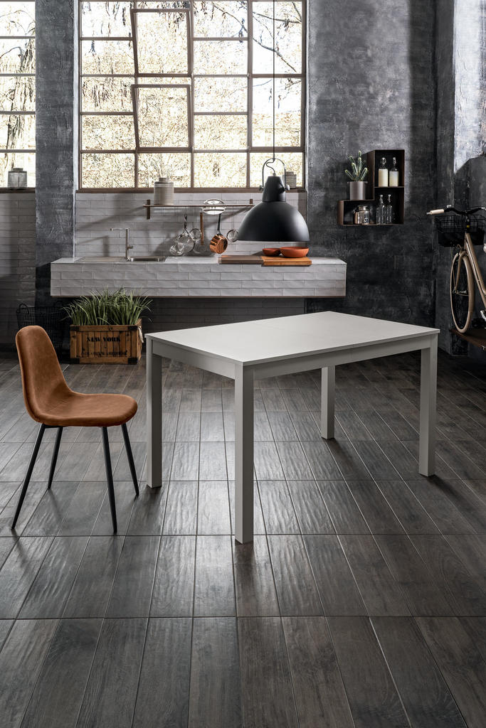 Masa de dining Traffic