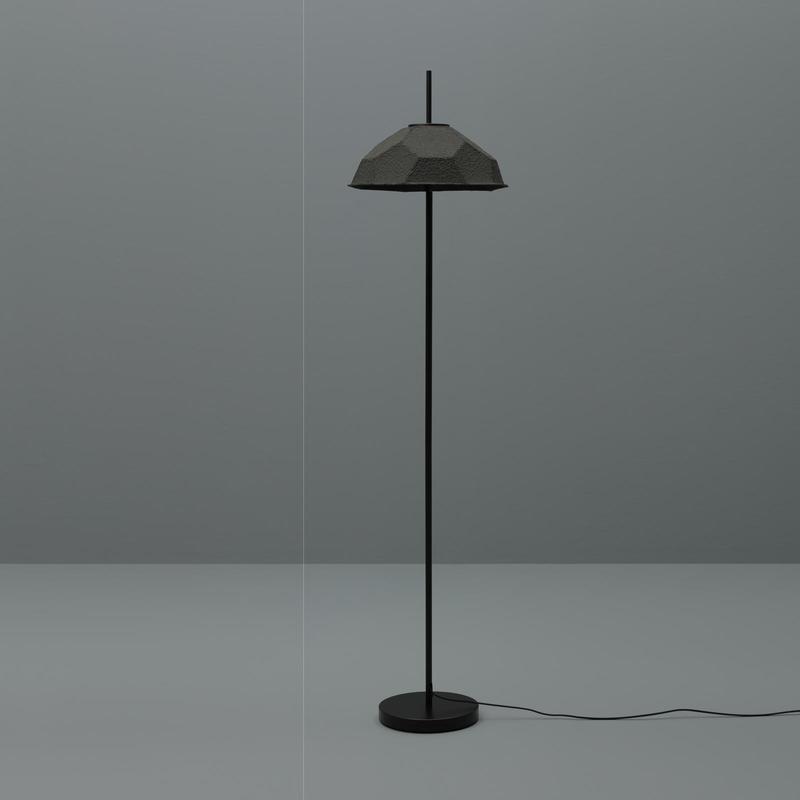Lampadar Egg