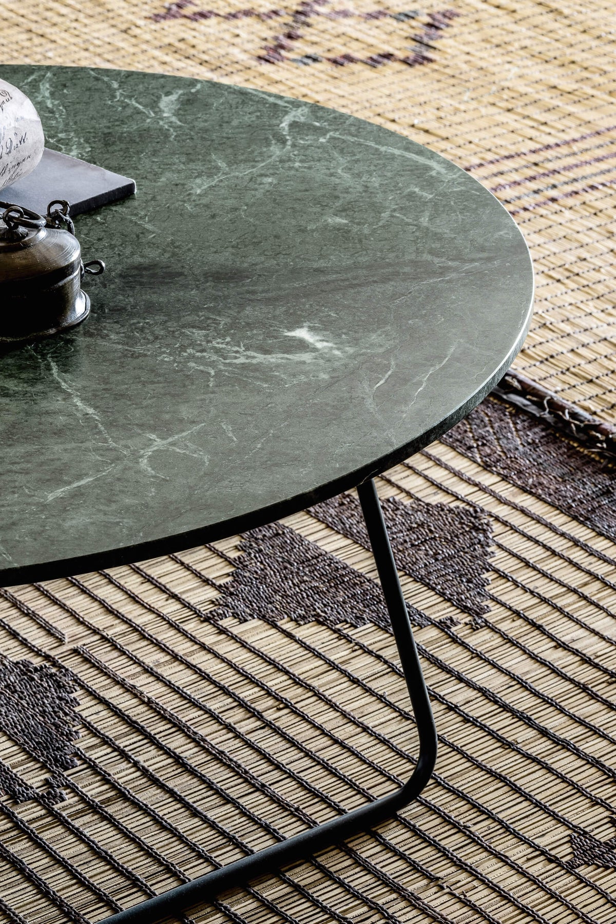 MASUTA DE CAFEA ORBIS