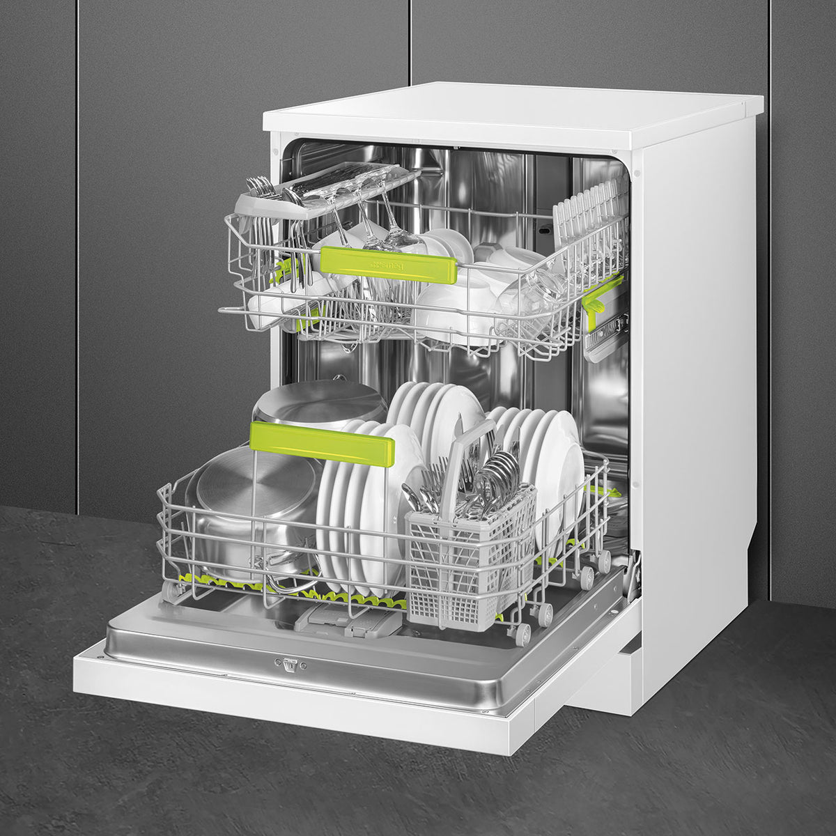 Masina de spalat vase Smeg LVS292DB